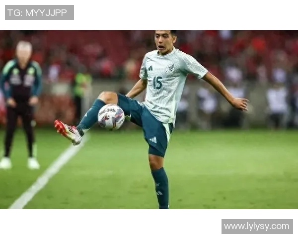 巴萨关注墨西哥16岁天才球员G莫拉已与其经纪人接触