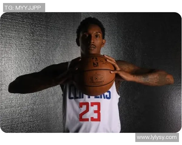 比尔回忆起路威快船球衣瞬间深思熟虑考虑加盟快船的可能性