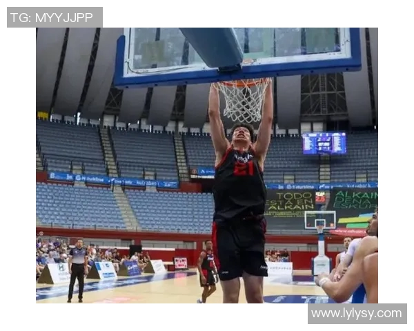 余嘉豪谈西班牙联赛快节奏与高压环境下的容错挑战 余嘉豪谈西班牙联赛快节奏与高压环境下的容错挑战