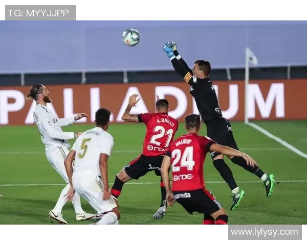 格拉纳达足球俱乐部高层访华推动中西足球文化与竞技交流新篇章