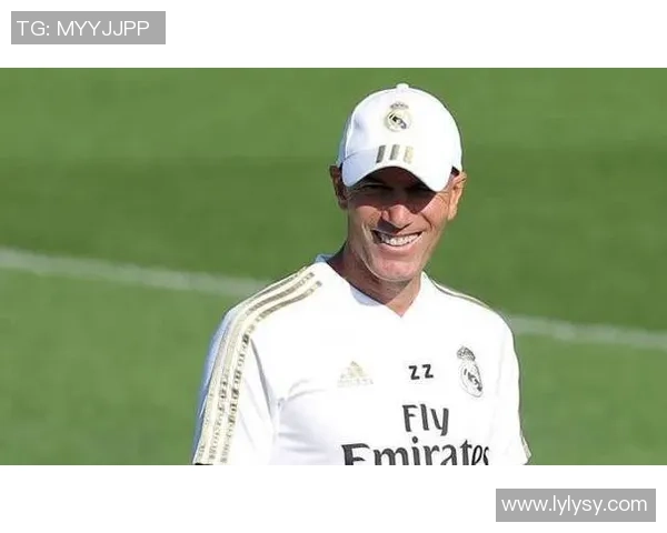 法媒报道齐达内接任法国队主帅需先解决赞助商冲突问题