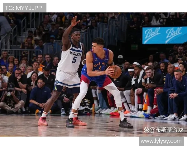 克尼佩尔表现出色4号秀16投9中砍下全队最高24分并贡献5个前场篮板 克尼佩尔表现出色4号秀16投9中砍下全队最高24分并贡献5个前场篮板