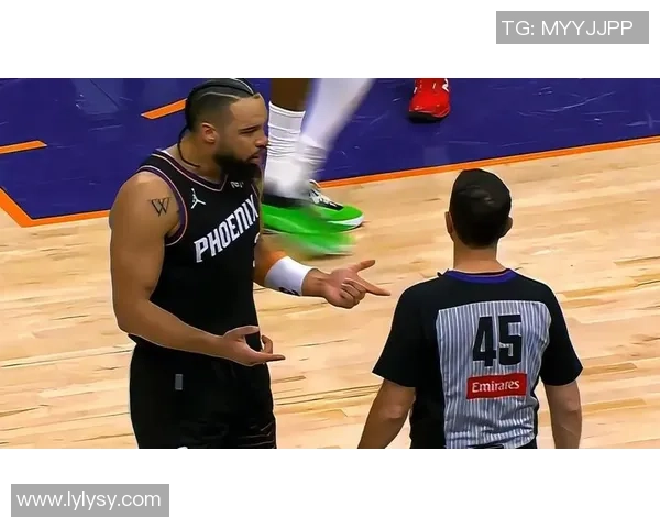 阿伦分析湖人暂停时机对狄龙技犯的影响与比赛走势