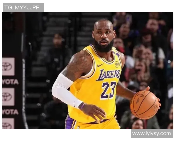 A史密斯分析詹姆斯表现称湖人有望冲击西部决赛