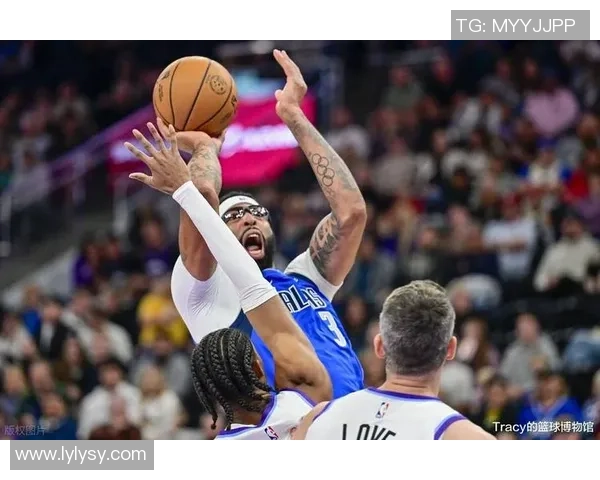 克莱盛赞弗拉格连续获最佳新秀奖展现真正实力与潜力