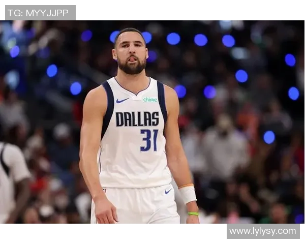 基德赞克莱上半场表现出色牵引力助力队友创造更多机会