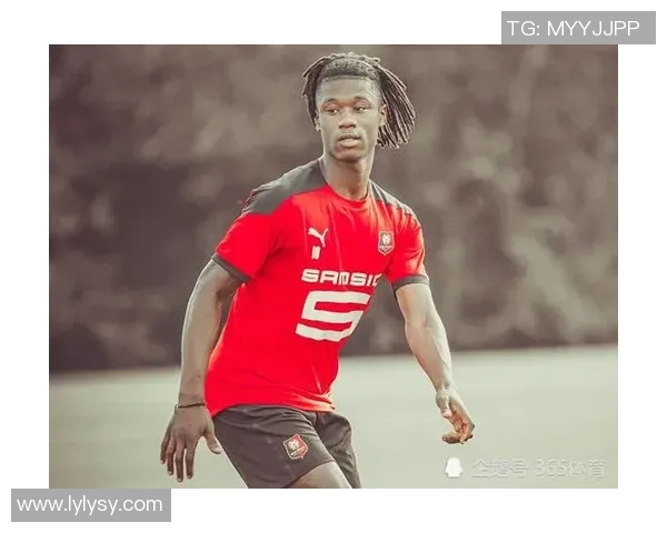 赫内斯质疑巴萨巨额债务为何未降级其他国家早已处理此类问题