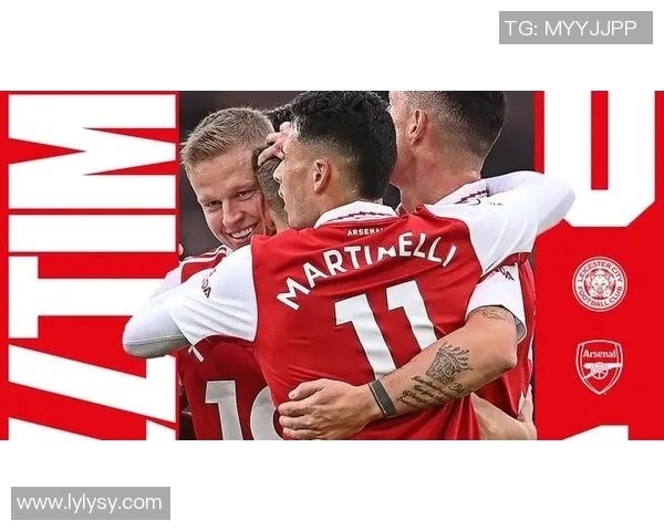 那不勒斯主席德劳伦蒂斯与利雅得胜利CEO合影展示C罗球衣引发热议